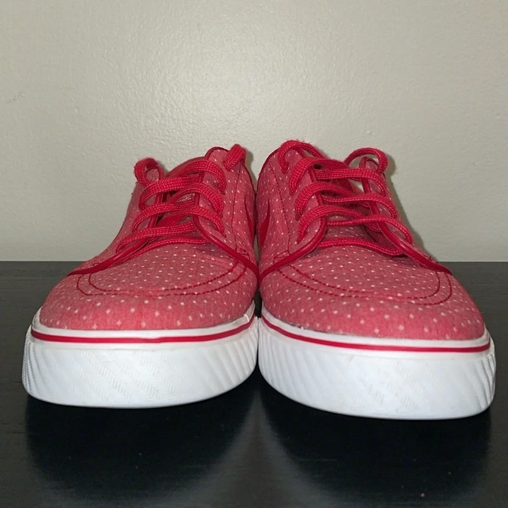 Nike Zoom Stefan Janoski Canvas Red Polka Dot Shoes Size 10. ‎ 2014